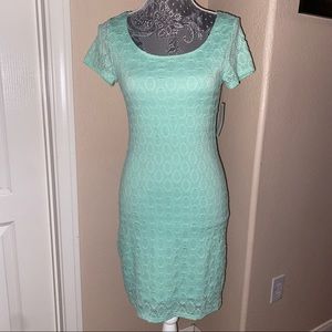 Isaac Mizrahi mint green eyelet dress size small